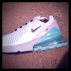 Air max 270 Platinum Jade